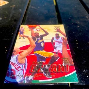 Kobe Bryant Collectable Card - 1997 Los Angeles Lakers